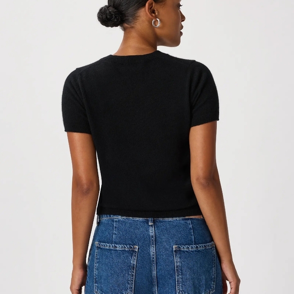 Quince Mongolian Cashmere Classic Black Tee NWT - Picture 3 of 5